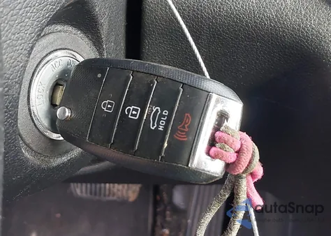 2019 Kia Optima Lx from USA, damaged, VIN 5XXGT4L33KG354096